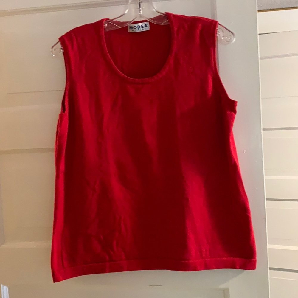 Stunning red cotton top